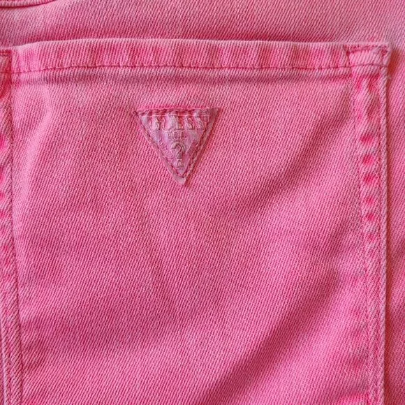 Vintage Hot Pink Stonewashed Guess Mini Skirt Size 30 - Picture 3 of 6